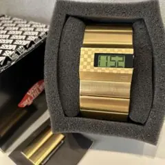 【値引き】VANS腕時計ゴールド