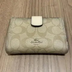 COACH 二つ折り財布 ベージュ