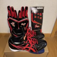 3点セット赤黒　スパイク27.5cm バッティング手袋　走塁用手袋