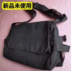 【新品未使用】男女兼用 ニュースペーパーバッグ 韓国 ブラック 黒 鞄