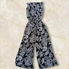ペイズリー柄　チューブトップサロペット【ナバーナ】オールインワン　ワイドパンツ