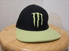 Monster スナップバックキャップ 黒/緑