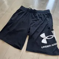 UNDER ARMOUR ショート ブラックXL ハーフパンツ