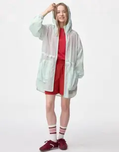 gu uvカットシアーポケッタブルパーカ　ジーユー
