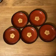 漆器 赤色皿 5枚セット 花模様