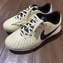 NIKE ジュニア ファントム 23.0㎝