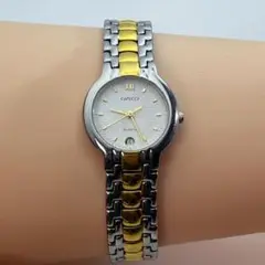 Capucci シルバー ゴールド レディース腕時計　稼働品　ヴィンテージ