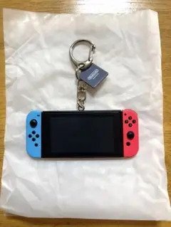 ニンテンドーミュージアム限定　ゲームハードキーホルダー　ニンテンドースイッチ