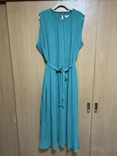 ★★1回のみ着用の美品★★ ナノユニバース・ ワンピース