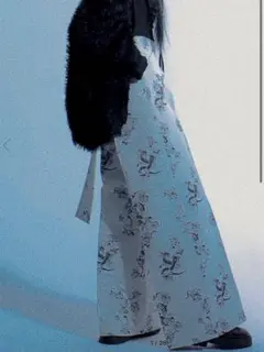 2025年最新】ペタルスネークワイドパンツの人気アイテム - メルカリ