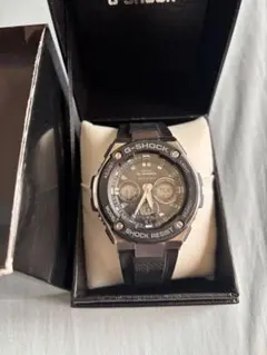 G-SHOCK GST-W300 電波ソーラー