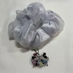 ディズニー ミッキー ミニー アクリルキーホルダー付きシュシュ