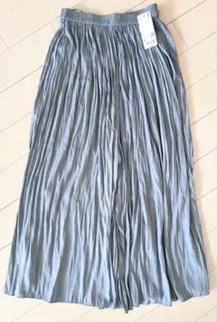 ユニクロ　ワッシャーサテンスカートパンツ　ブルー　S