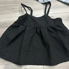 黒のフリルチュニック
