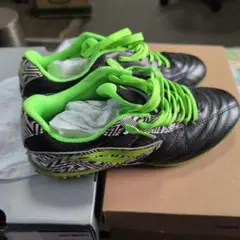 ペナルティ　トレーニングシューズPenalty PF7305