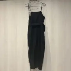 黒 ベルト付きキャミワンピース