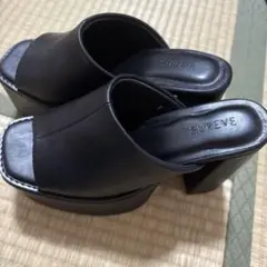 Avail SUREVE サンダル
