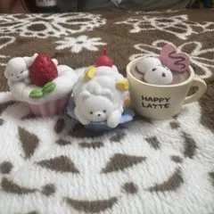まっしろかくれんぼ　どうぶつ　デザート