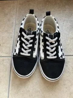 Item thumbnail for item 5f7cf668-0780-45e0-859d-9c9ce489abb1