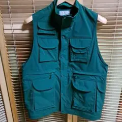 シップス×プラスフェニックス　ベスト　緑