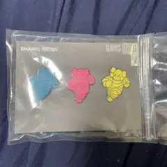 Kaws ENAMEL PINSET NGC
