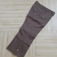 クロップドパンツ