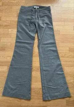［美品］お値下げ‼️manics マニックス美脚フレアパンツ　サイズ00 平成