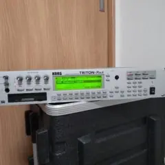 カ*ー様 KORG TRITON-Rack SCSI端子カバーなし、底面の塗装は 2025年最新】korg triton rackの人気アイテム - メルカリ
