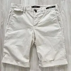 【美品】PT01 ショートパンツ 42 BERMUDA アイボリー ストレッチ