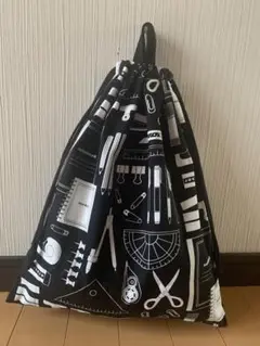 ステーショナリー柄　ブラック　体操着袋　ハンドメイド