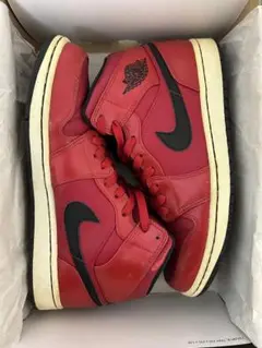 Item thumbnail for item 27670261-cf52-4d50-ac9b-3d555f3538e7