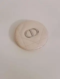 ディオール ディオールスキン フォーエヴァー クチュール ルミナイザー 02 …