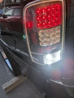 97タホ　テール左右セット e310-1.jpg