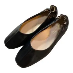 ほぼ新品 ！ヒラキフラットシューズ 24.0