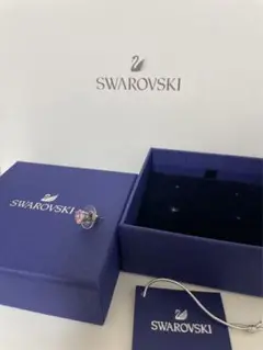 swarovski ピアス