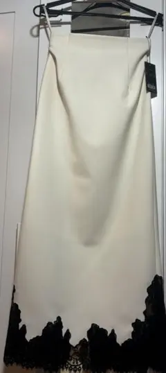 タイトスカート