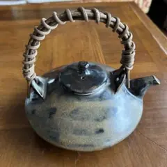 陶器製急須 黒と茶色のグラデーション