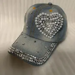 Item thumbnail for item 84d36c7a-39e3-44a1-ae46-b31d9c1a2f9e