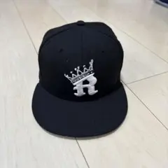 ブラック王冠刺繍スナップバックキャップ