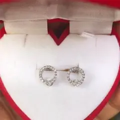 ピアス