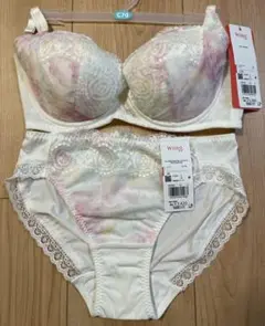 Item thumbnail for item 98149ab9-9d3b-42ec-99d4-779e62a1b352