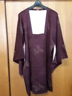 セール中❗和装 正絹 道行コート しつけ付き 未使用品 あづき色系
