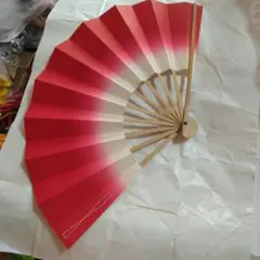 舞扇子 赤と白のグラデーション