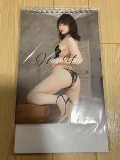 八木奈々　カレンダー　2022年カレンダー