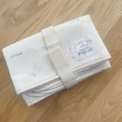 Item thumbnail for item c6b27cd8-c9e5-4851-a211-a1e9d47da90f