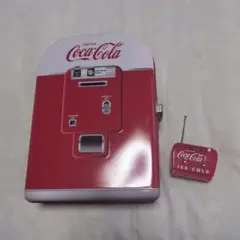 コカ・コーラ - コカコーラの自販機型ラジオ コカ・コーラの自販機型ラジオ | じんけいの修理日記