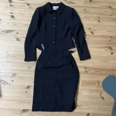 ミスアシダ スーツ