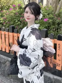 【即日発送】花柄モノトーン浴衣セット 兵児帯 オフホワイト ブラック 新品