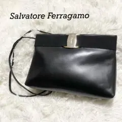 美品✨ サルヴァトーレフェラガモ ヴァラ ショルダーバッグ ブラック