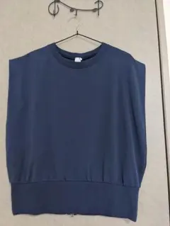 新品、タグ付　GARAGE OF GOOD CLOTHING ノースリーブ